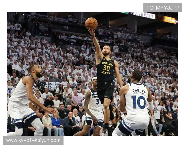 库里底角三分定胜负，勇士将比赛收入囊中